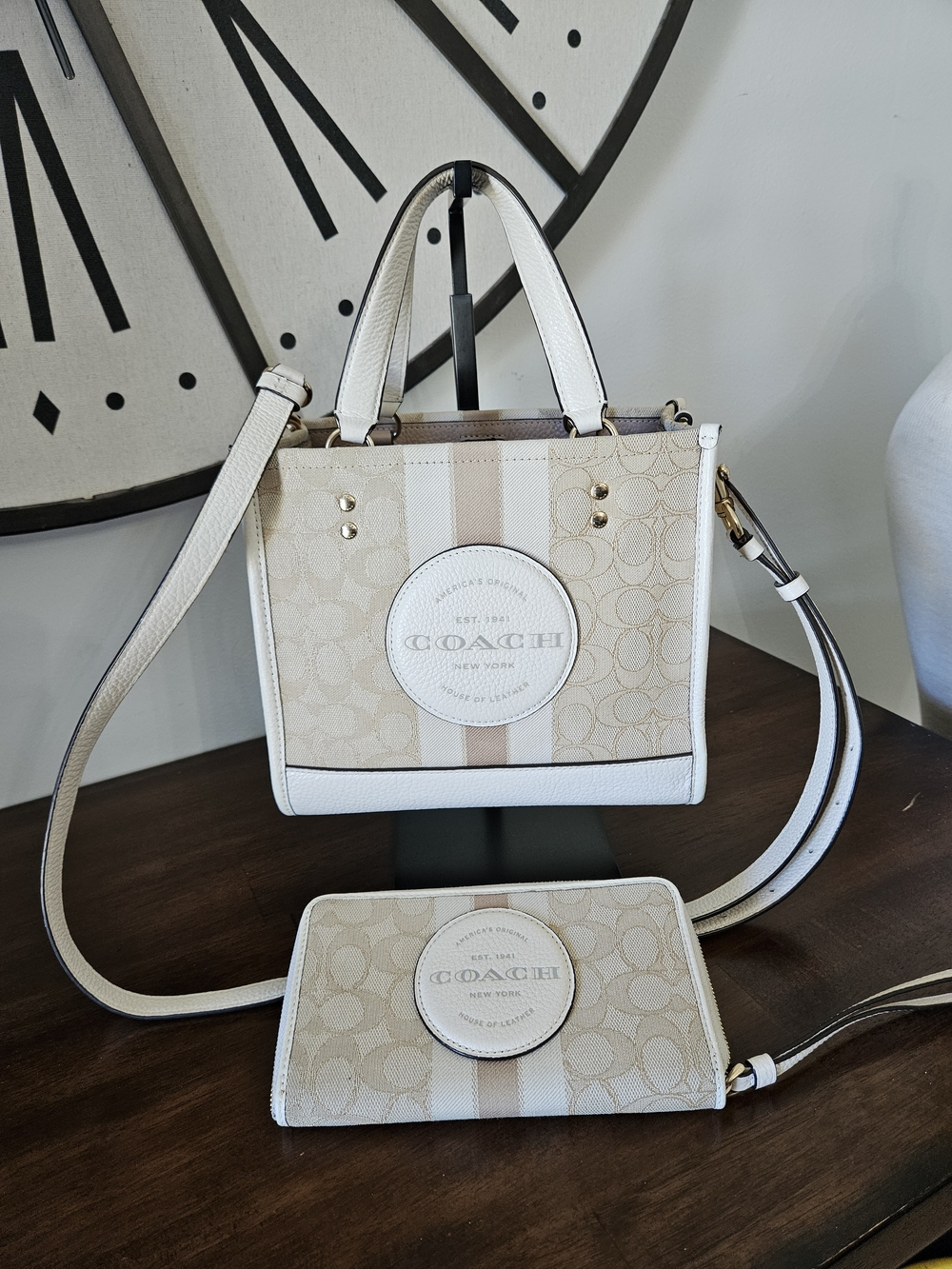 Coach Dempsey 22 Tote in Beige/White